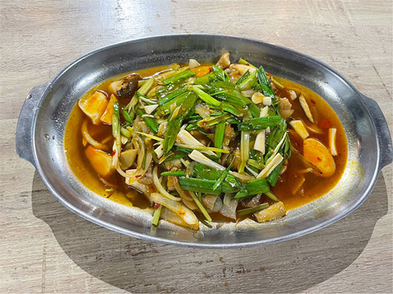 五更魚翅唇